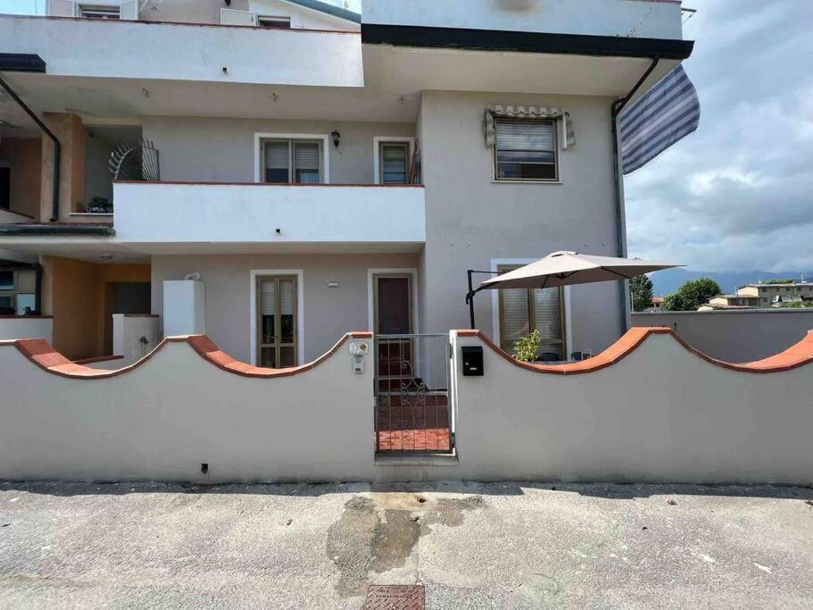 Appartamento Sunflower Viareggio Eksteriør bilde